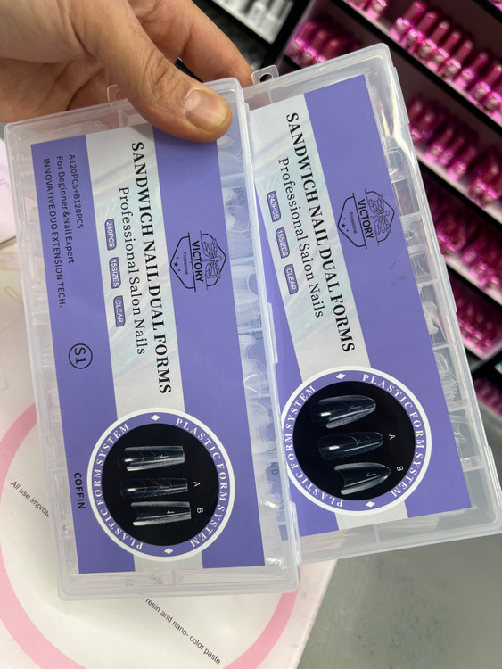 مدل مربع و بادومی